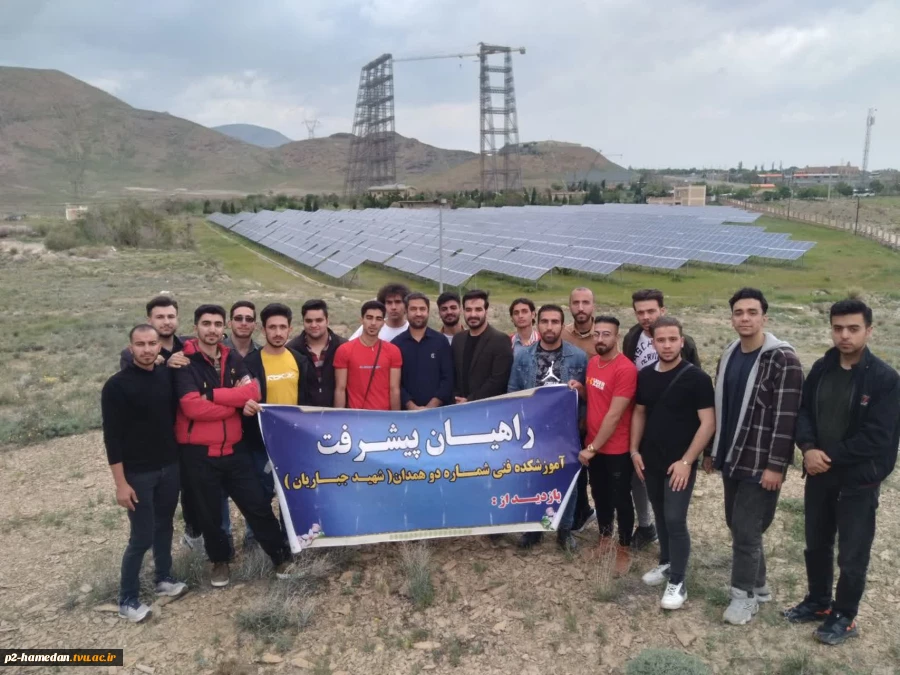 بازدید دانشجویان گروه برق آموزشکده فنی شهید جباریان از مراکز صنعتی و نیروگاهی استان مرکزی 4