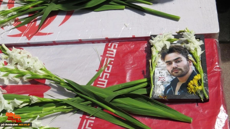 به مناسبت هفته دفاع مقدس انجام شد . 
دیدار با خانواده شهید جنگ 12 روزه  2